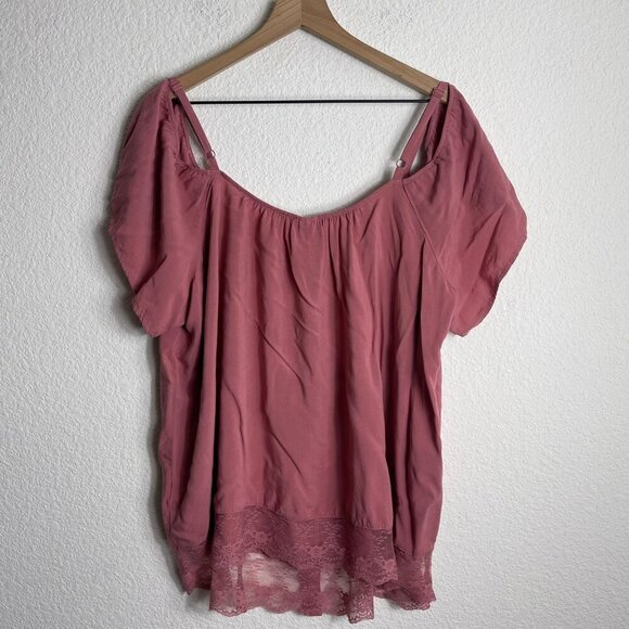 Torrid Women's Cold Shoulder Lace Hem Blouse – Size 2 Mauve - Picture 7 of 8